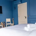 Bed & Breakfast Palette 3*