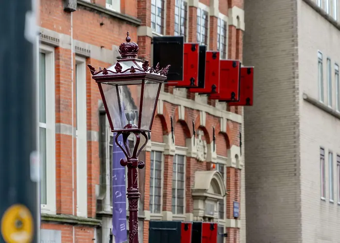 ベッド・アンド・ブレックファスト Palette